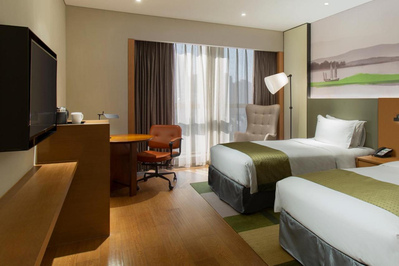 Holiday Inn & Suites Tianjin Downtown, An Ihg Hotel Bagian luar foto