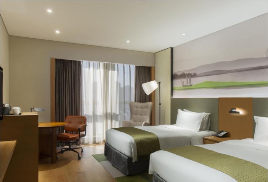 Holiday Inn & Suites Tianjin Downtown By Ihg,Tianjin Drum Tower,Joycity Shopping Mall,Tianjin Ancient Cultural Street,Haihe River,The Porcelain House,Convenient Access To Tianjin Binhai International Airport Bagian luar foto