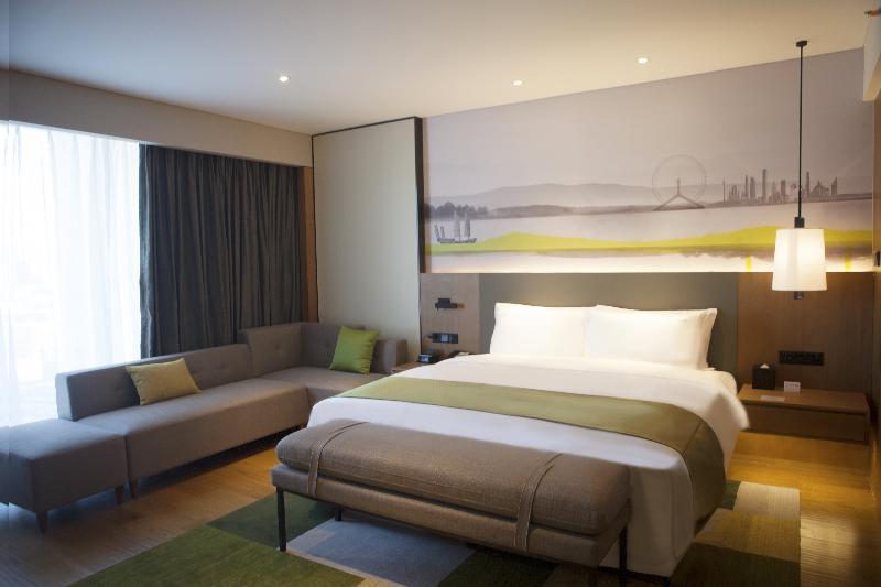 Holiday Inn & Suites Tianjin Downtown By Ihg,Tianjin Drum Tower,Joycity Shopping Mall,Tianjin Ancient Cultural Street,Haihe River,The Porcelain House,Convenient Access To Tianjin Binhai International Airport Bagian luar foto