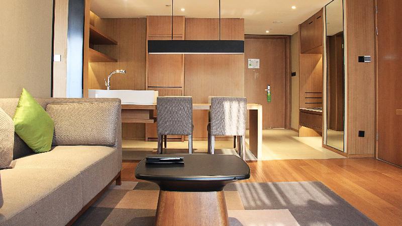 Holiday Inn & Suites Tianjin Downtown By Ihg,Tianjin Drum Tower,Joycity Shopping Mall,Tianjin Ancient Cultural Street,Haihe River,The Porcelain House,Convenient Access To Tianjin Binhai International Airport Bagian luar foto